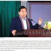 Một đoạn bài viết trên trang tin AMS và hình ảnh tác giả bài viết - Tiến sỹ Kin Phea, Viện trưởng Học viện Quan hệ Quốc tế Campuchia thuộc RAC. (Ảnh: TTXVN phát)