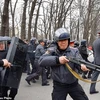 Cảnh sát Kyrgyzstan. (Ảnh: AP)