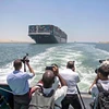 Siêu tàu Ever Given rời Kênh đào Suez, kết thúc 4 tháng bị "giam cầm"