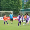 Các cầu thủ đội tuyển nữ Việt Nam luyện tập trước khi lên đường sang Tajikistan tham dự Vòng loại Giải Bóng đá nữ châu Á 2022. (Nguồn: VFF)