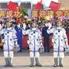Lễ tiễn 3 phi hành gia lên trạm không gian mới tại bãi phóng Tửu Tuyền trên sa mạc Gobi ở Tây Bắc Trung Quốc, ngày 17/6/2021. (Ảnh: THX/TTXVN)
