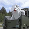 Hệ thống laser Peresvet gắn trên xe kéo, trong một video của Bộ Quốc phòng Nga. (Nguồn: thespacereview.com)