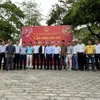 Cộng đồng người Việt Nam tại Tanzania chụp ảnh lưu niệm tại buổi gặp mặt mừng "Xuân quê hương 2022." (Ảnh: Đình Lượng/TTXVN)