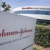 Công ty Johnson & Johnson tại Irvine, bang California (Mỹ). (Ảnh: AFP/TTXVN)