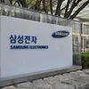 Logo của Tập đoàn Samsung Electronics tại tòa nhà Seocho ở Seoul (Hàn Quốc). (Ảnh: AFP/TTXVN)