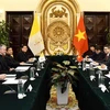 Thứ trưởng Bộ Ngoại giao Hà Kim Ngọc tiếp Thứ trưởng Ngoại giao Tòa thánh Vatican Miroslaw Stanislaw Wachowski tại Hà Nội, ngày 22/4/2022.(Ảnh: TTXVN)