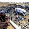 Cảnh đổ nát tại một nhà kho ở Sanaa (Yemen), sau vụ không kích của Liên quân Arab do Saudi Arabia dẫn đầu. (Ảnh: AFP/TTXVN)