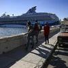 Tàu du lịch Marella Explorer 2 của Anh cập cảng La Habana (Cuba), ngày 4/3/2022. (Ảnh: AFP/TTXVN)