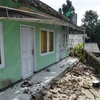 Một ngôi nhà bị hư hại sau trận động đất tại thành phố Cianjur thuộc tỉnh Tây Java (Indonesia), ngày 22/10/2022. (Ảnh: THX/TTXVN)