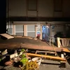 Thiệt hại do động đất gây ra bên ngoài một tòa nhà ở Rio Dell (California). (Nguồn: CNN)