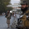 Lực lượng Taliban gác tại thủ đô Kabul, Afghanistan, ngày 2/11/2021. (Ảnh: AFP/TTXVN)