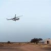Máy bay trực thăng MI-8 hạ cánh tại Menaka (Mali). (Ảnh: AFP/TTXVN)