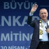 Đương kim Tổng thống Thổ Nhĩ Kỳ Recep Tayyip Erdogan trong cuộc vận động tranh cử ở Ankara, ngày 30/4/2023. (Ảnh: AFP/TTXVN)
