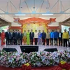 Các đại biểu chụp ảnh lưu niệm tại Lễ Kỷ niệm 10 năm thiết lập Quan hệ Đối tác Chiến lược Việt Nam-Thái Lan tại Nakhon Phanom. (Ảnh: TTXVN phát)