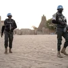 Lực lượng Phái bộ Gìn giữ Hòa bình của Liên hợp quôcs ở Mali (MINUSMA) tuần tra tại Timbuktu (Mali). (Ảnh: AFP/TTXVN)