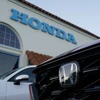 Một đại lý bán xe của Honda ở Burlingame, California (Mỹ) ngày 6/2/2024. (Ảnh: THX/TTXVN)