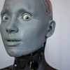 Robot AI "Ameca" được giới thiệu tại gian hàng của công ty Engineered Arts, trong khuôn khổ Hội nghị Thượng đỉnh Toàn cầu về AI của Liên minh Viễn thông Quốc tế (ITU) ở Geneva (Thụy Sĩ), ngày 5/7/2023. (Ảnh: AFP/TTXVN)
