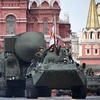 Tên lửa đạn đạo liên lục địa Yars của Nga tại Lễ duyệt binh kỷ niệm Ngày Chiến thắng trên Quảng trường Đỏ ở Moskva. (Ảnh: AFP/TTXVN)