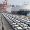 Ôtô mới chờ xuất khẩu tại cảng Yokohama (Nhật Bản). (Ảnh: Kyodo/TTXVN)