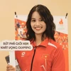 Vận động viên bắn cung Đỗ Thị Ánh Nguyệt tại Lễ xuất quân Đoàn Thể thao Việt Nam tham dự Olympic 2024, tại Hà Nội tối 17/7 vừa qua. (Ảnh: Minh Quyết/TTXVN)