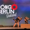 Một tiết mục âm nhạc tại lễ hội "Sống ở Berlin" tổ chức tại Trung tâm thương mại Đồng Xuân. (Ảnh: Phương Hoa/TTXVN)