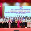 60 đảng viên ưu tú đại diện cho 131 quần chúng được kết nạp Đảng trong năm 2024 vinh dự được kết nạp vào Lớp đảng viên 60 năm Ngày thành lập Đảng bộ Khối các cơ quan tỉnh Quảng Ninh. (Nguồn: Báo Quảng Ninh)