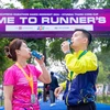 Runner trải nghiệm Sữa hạt Cao Đạm Vinamilk trong race-kit.