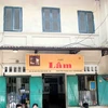 Cafe Lâm (số 60 Nguyễn Hữu Huân) ngày nay vẫn còn đậm nét cổ và gần như nguyên bản. (Ảnh: PV/Vietnam+)