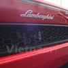 Logo Lamborghini ở đuôi xe. (Ảnh: Doãn Đức/Vietnam+)