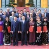 Chủ tịch nước trao quyết định phong hàm cho 22 Đại sứ 