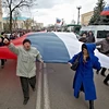 Người biểu tình chiếm tòa nhà chính quyền ở Kharkov
