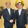 Chủ tịch Quốc hội Nguyễn Sinh Hùng hội kiến Thủ tướng Lào