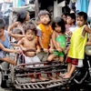 Hơn 13 triệu trẻ em ở Philippines sống trong nghèo đói 