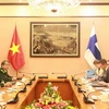 Việt Nam-Phần Lan chia sẻ về xây lực lượng gìn giữ hòa bình