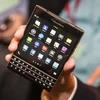 BlackBerry vung tiền chèo kéo người dùng iPhone từ bỏ Apple