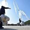 Các nhà hoạt động Hàn Quốc hoãn thả bóng bay sang Triều Tiên