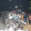Quảng Bình: Xe 7 chỗ đấu đầu xe tải, hai người chết tại chỗ