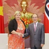 Chủ tịch Quốc hội Nguyễn Sinh Hùng tiếp Thủ tướng Na Uy