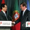 Thủ tướng Nguyễn Tấn Dũng và Thủ tướng Bồ Đào Nha Pedro Passos Coelho tại buổi gặp gỡ báo chí sau hội đàm. (Ảnh: Đức Tám/TTXVN)