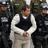 Một tên tội phạm ma túy bị cảnh sát Colombia bắt giữ hồi năm 2009. (Nguồn: Reuters)