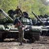 Xe tăng của lực lượng ly khai ở Donetsk, ngày 24/9. (Nguồn: AFP)
