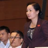 Đại biểu Quốc hội tỉnh Bình Thuận Nguyễn Thị Phúc phát biểu ý kiến. (Ảnh: Phương Hoa/TTXVN)