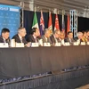 Bộ trưởng Thương mại các nước tham gia đàm phán TPP họp báo chung thông báo hoàn tất quá trình đàm phán hiệp định thương mại lịch sử TPP. (Ảnh: Thanh Tuấn/TTXVN)