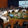 Toàn cảnh Phiên toàn thể của Hội nghị cấp cao ASEAN 27, tổ chức tại thủ đô Kuala Lumpur, Malaysia. (Ảnh: Đức Tám/TTXVN)