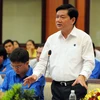 Ông Đinh La Thăng, Ủy viên Bộ Chính trị, Bí thư Thành ủy Thành phố Hồ Chí Minh phát biểu tại buổi gặp gỡ. (Ảnh: An Hiếu/TTXVN)
