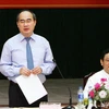 Chủ tịch Nguyễn Thiện Nhân phát biểu tại buổi làm việc với lãnh đạo tỉnh Quảng Trị. (Ảnh: Nguyễn Dân/TTXVN)