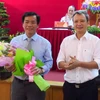 Ông Nguyễn Văn Phương (trái) được bầu bổ sung làm Phó Chủ tịch Ủy ban Nhân dân tỉnh Thừa Thiên-Huế. (Ảnh: Quốc Việt/TTXVN)