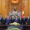 Thủ tướng Nguyễn Xuân Phúc tiếp Đại sứ các nước ASEAN tại Việt Nam. (Ảnh: Thống Nhất/TTXVN)