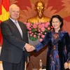 Chủ tịch Quốc hội Nguyễn Thị Kim Ngân tiếp ông Konstatin Vnukov, Đại sứ đặc mệnh toàn quyền Liên bang Nga tại Việt Nam đến chào xã giao. (Ảnh: Trọng Đức/TTXVN)