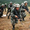 Binh sỹ Trung Quốc trong một cuộc tập trận. (Nguồn: asian-defence-news.blogspot.com)